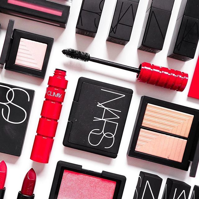 thehanihanii's tweet photo. New girl in town: @NARSissist Climax is the sexiest looking mascara to date!!😍 Buildable volume with no clumping or smudging! Get this baby from @meccamaxima ❤️✨ #NARSissist #NARSPartner #NEVERFAKEIT https://t.co/QHD33TYOmz https://t.co/KAziNNHD8r