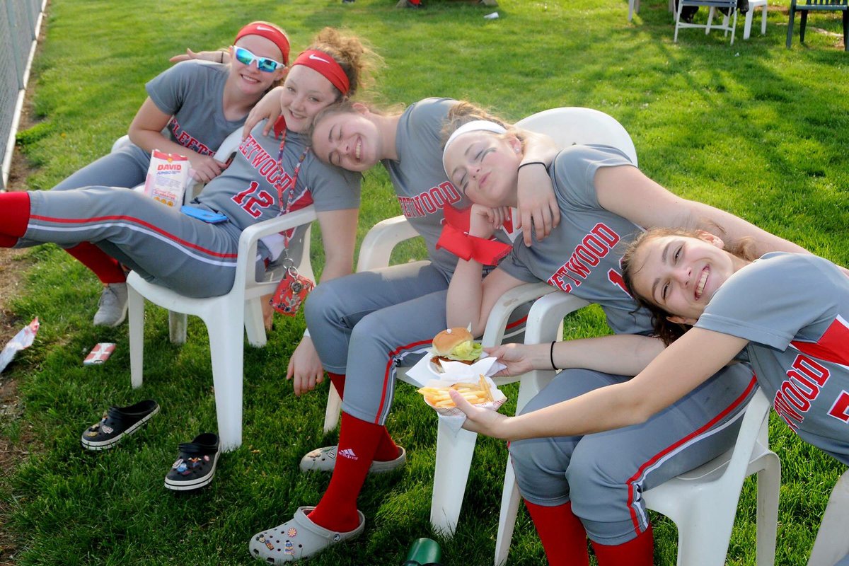 FGSA_Softball's tweet photo. https://t.co/Nk5F6ODqWp