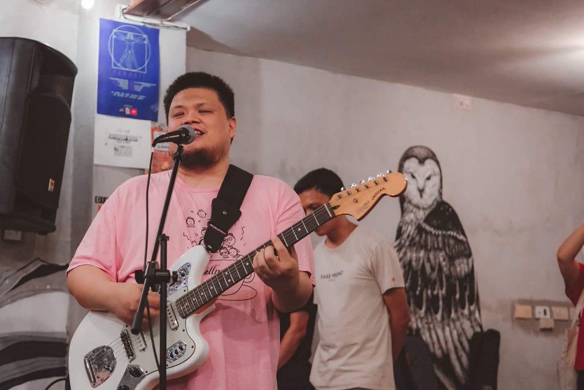 manilamusika's tweet photo. Ang Bandang Shirley @ Maginhawa is legit a good time! Thank you! β¨ @thebandshirley #ProdKamiSayo #ManilaMusika https://t.co/OVLv7CKQIV