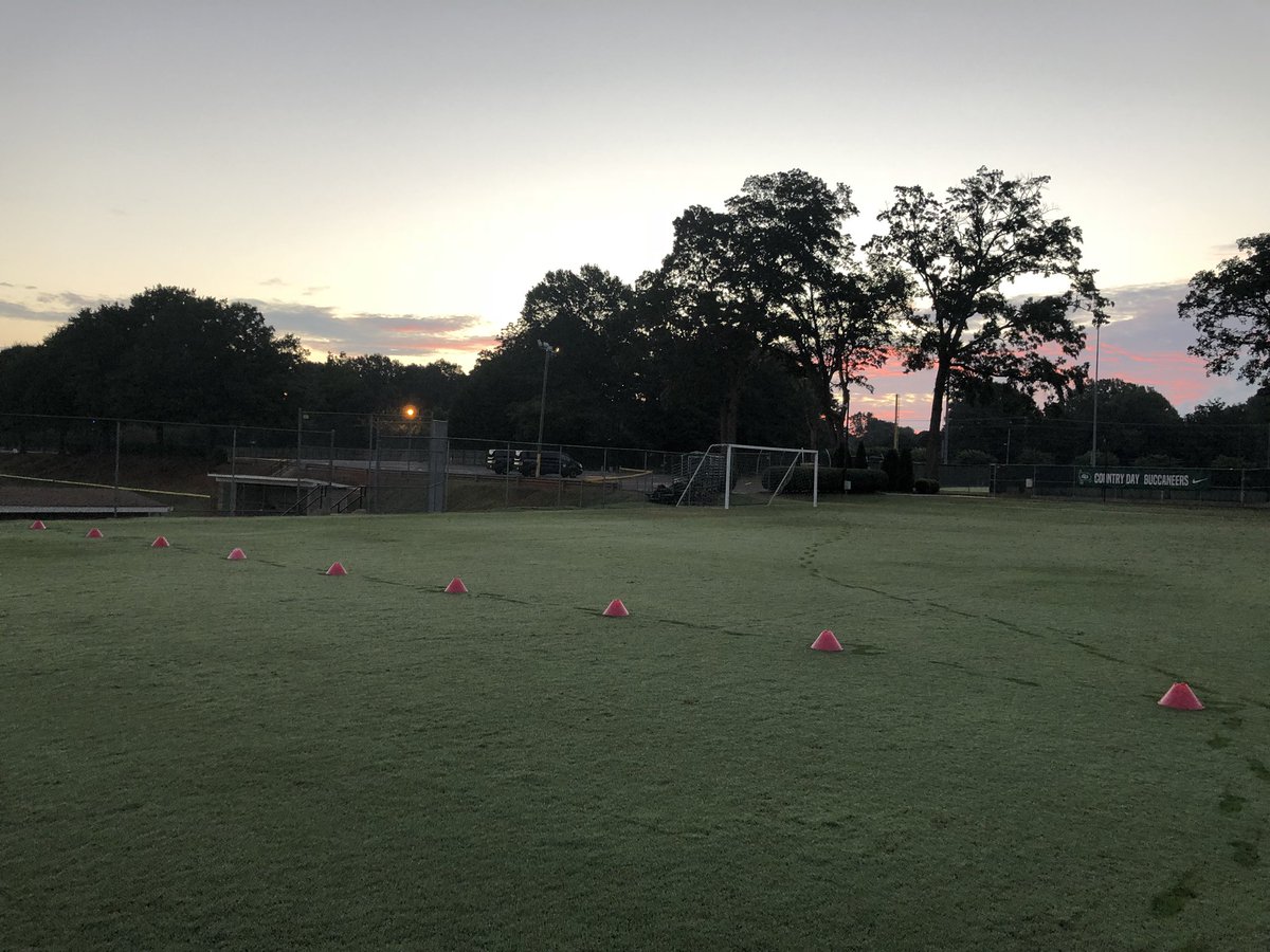 EA1785_BSoccer's tweet photo. Early morning practice in Charlotte, NC. Thanks @ccdsbucs @MarkReedCCDS for allowing us to use your fields. #ccdsbucs #belkstadium https://t.co/foUaFqlxUL