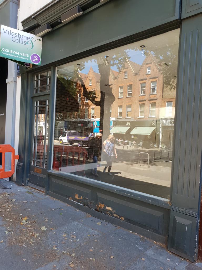 Chiswick High Road tweet media