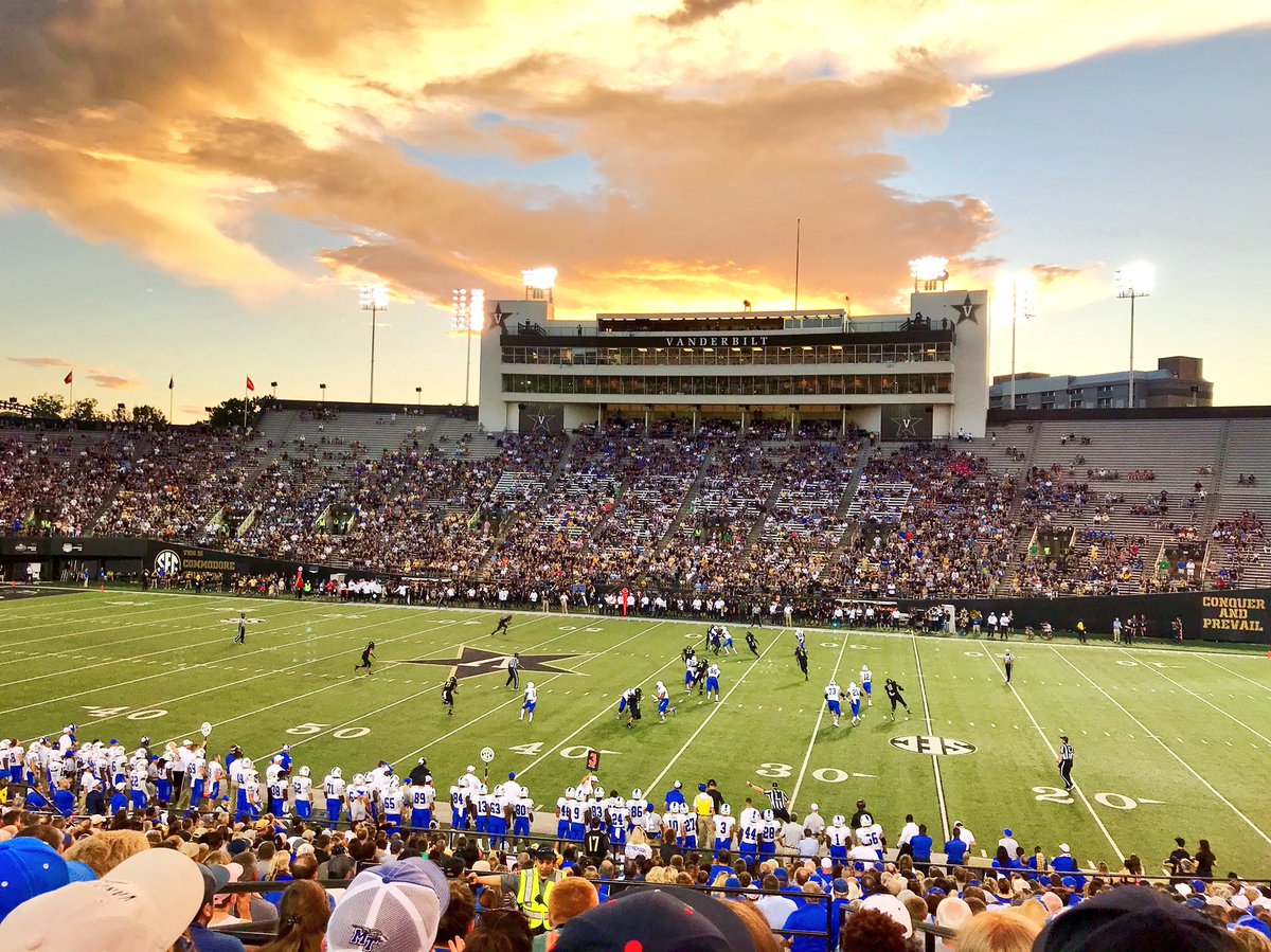 McFadden_PE's tweet photo. It’s football time in Middle Tennessee! It was great seeing so many of my current & former Mustangs at the game last night! 💙🏈⚡️#trueblue #MTSUvsVandy https://t.co/hqqw9uaDkD