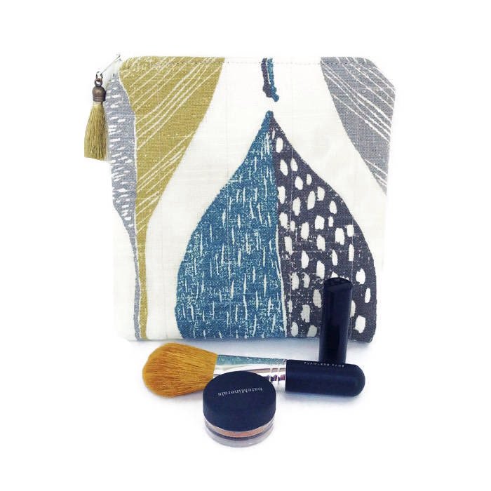 BelleEpoqueC's tweet photo. Excited to share the latest addition to my #etsy shop: #cutepurse #veganbags #scandesign #uniquegifts #cosmeticbags https://t.co/Pl8CXypE4c https://t.co/IPZ6GMnWyM
