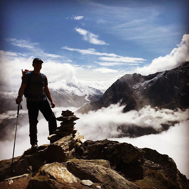 duncancantor's tweet photo. En route to #mischabelhütte .
.
~~~~~~~~~~~~~~~~~~~~~~~~~
#getoutside #mountains #climbing #mountaineering #travel #outdoors #adventures #alpinism #explorethemountains #alpineclimbing #mountainlife #wheretonext
@nickparks60 https://t.co/BoJ7romw2f https://t.co/CDJbLY0dIc