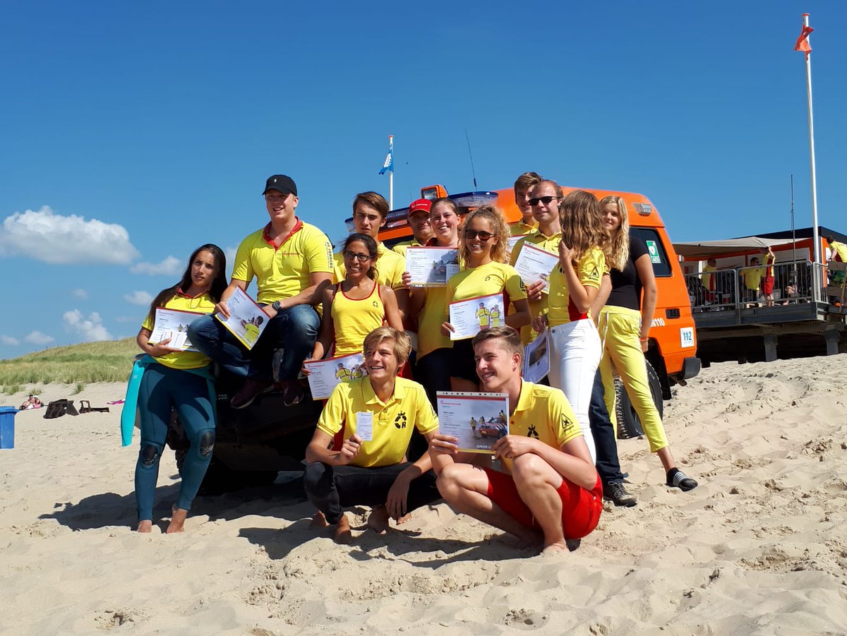 Lifegurds geslaagd!: 

Vandaag werden de verschillende Lifeguard- examens afgenomen. En iedereen is geslaagd!! Van harte gefeliciteerd !

 - reddingsbrigade-bergen.nl/lifegurds-gesl…