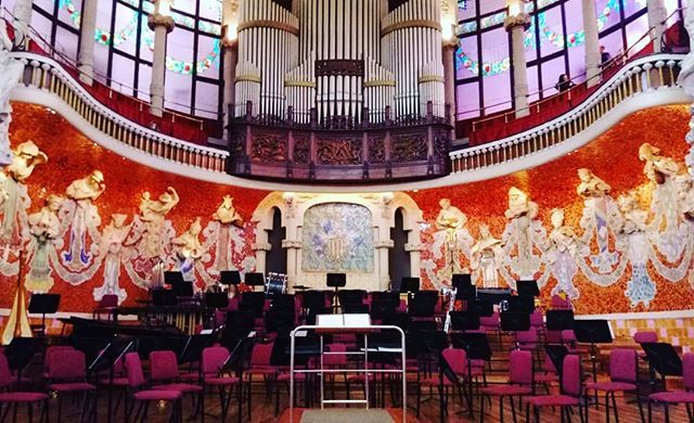 bidanifilms's tweet image. #palaudelamusica #barcelonamodernista #barcelona #barcelone #cataluña #catalunya #catalonia #domenechimontaner #mariomaragliano #modernismecatala #modernism #mosaics #visitbarcelona #aplacetovisit #postalcards #arts #барселонa ift.tt/2MLZp6x