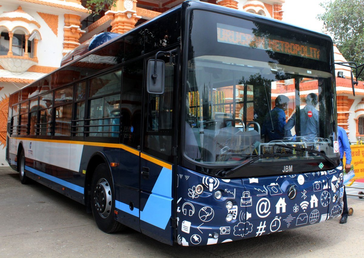 गुरूग्रामवासियों को गुरूगमन सिटी बस सेवा की सौगात।गुरूग्राम जिला में 11 रूटों पर 200 सिटी बसें चलाने की योजना।हर महीने सिटी बस सेवा में जुडे़गा एक नया रूट।453 बस क्यू शैल्टर बनाए जाने की भी योजना।150 बस क्यू शैल्टर बनकर तैयार। <a href="/mlkhattar/">Manohar Lal</a> <a href="/cmohry/">CMO Haryana</a> @Gurugram4BJP