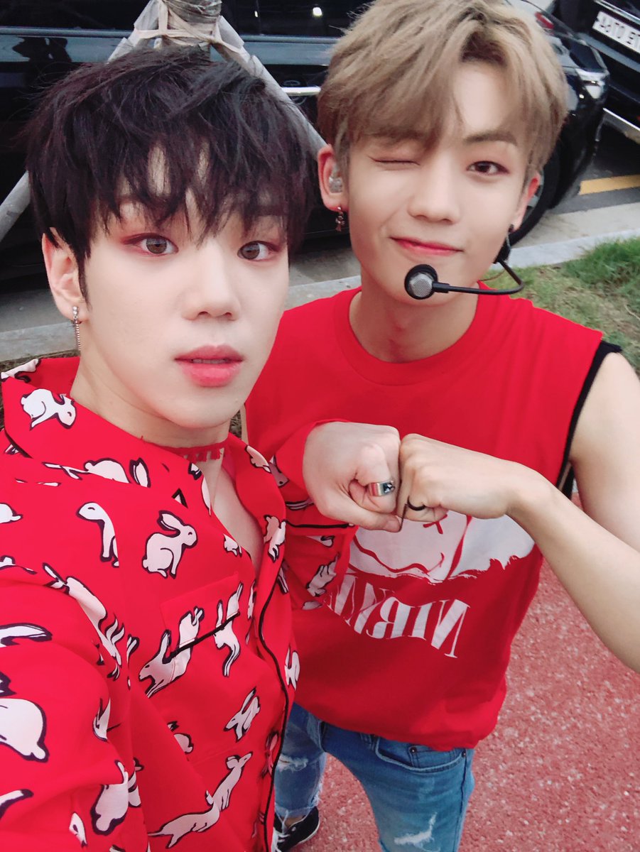 official_ACE7's tweet photo. [#에이스_제대리]
아 우리 중요한 에이스 사진도 빠트릴 수 없죠 😳 https://t.co/f3F0d9LwDz