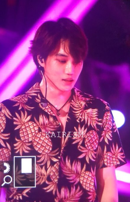 jonginbbb's tweet image. พี่หล่อมากกก พี่เท่มากกก เกรี้ยวกราดสุดๆ 
แต่เหนือสิ่งอื่นใดอยากพาพี่ไปตัดผมเหลือเกินน จะทิ่มตาอยู่แล้วนั่นนนนนนน