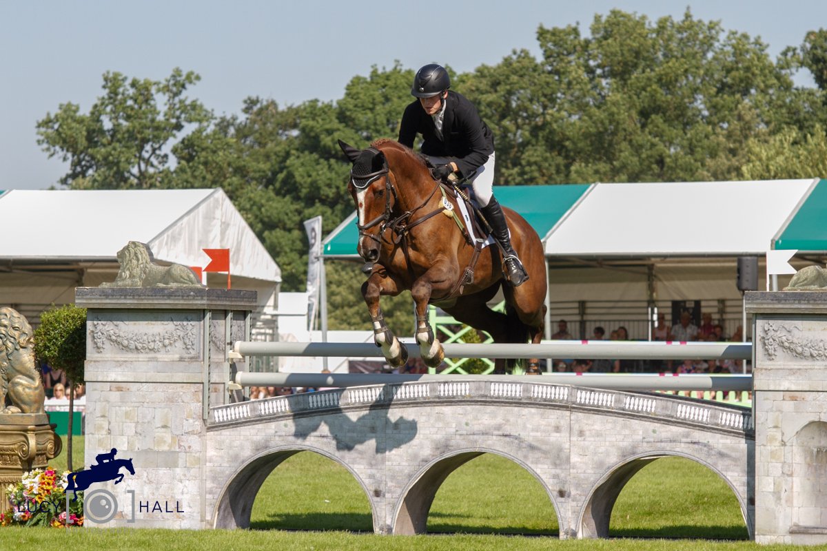 Tom Rowland tweet media