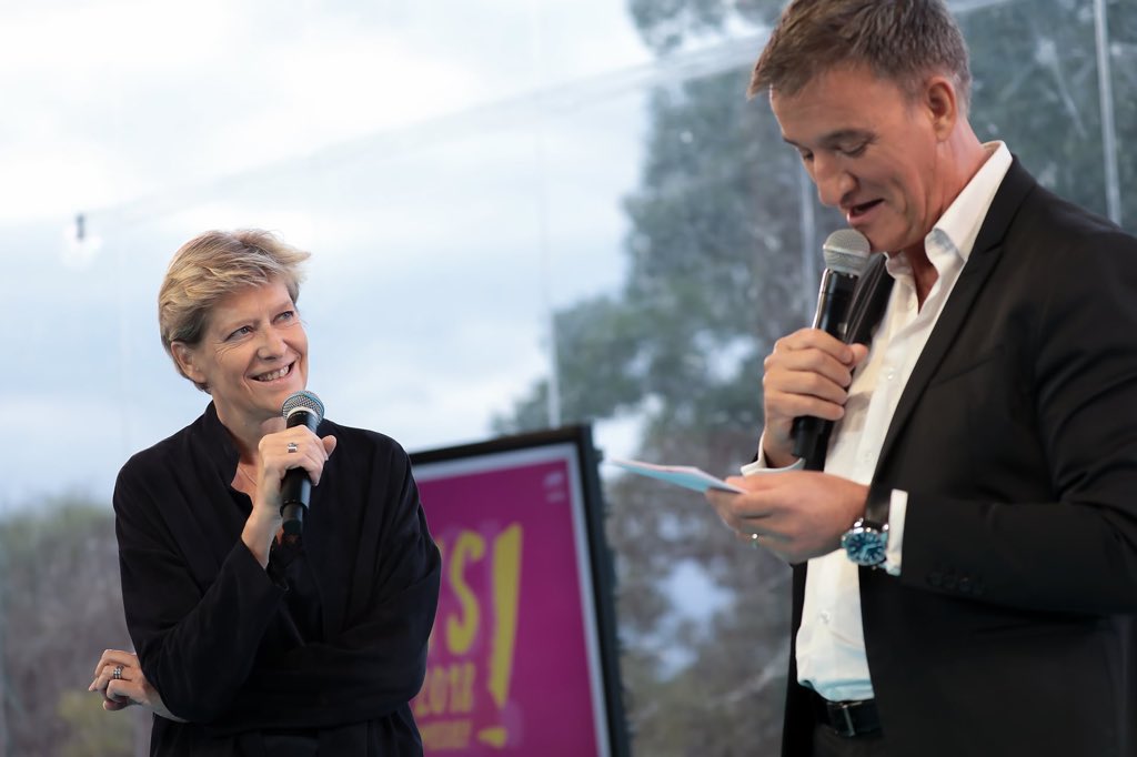 Deux #femmes d’exception au #Medef. Ce fut un privilège d’animer une conférence avec 2 #femmes chefs d’#entreprises passionnées: <a href="/fabiennedulac/">Fabienne Dulac</a> CEO d’<a href="/orange/">Orange</a> France et DGA du groupe Orange, et <a href="/isabelle_kocher/">Isabelle Kocher</a> CEO et DG d’<a href="/ENGIEgroup/">ENGIE</a> . #inspiration #énergie #vision @Wenety_Orange