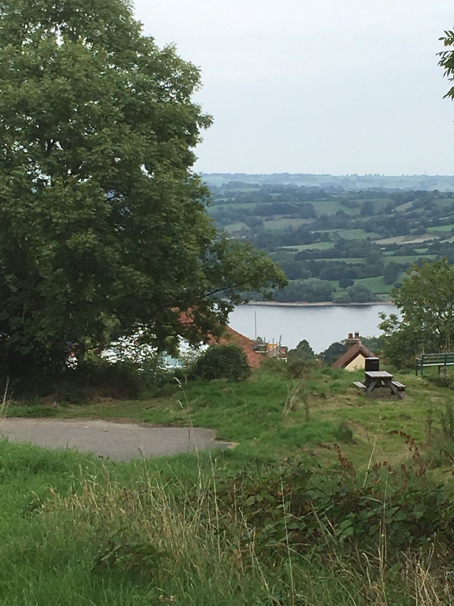 WestfieldTT's tweet image. Nice and steady 13.5 miles around the beautiful #blagdonlake #mendips #trialrunning @katehayward24 @Fatmancanrun @runr_uk
