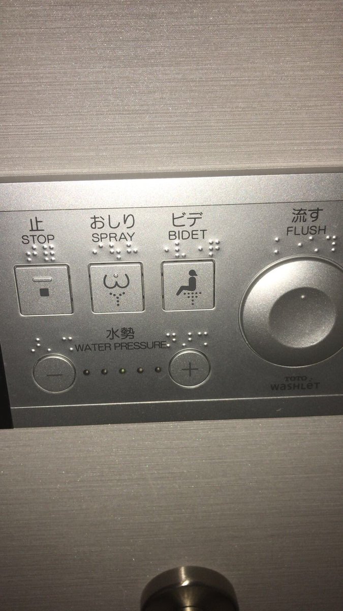fedezacc's tweet photo. @ManuelaVirg Questo è quello scarso... ci sono anche quelli che producano musica, scaldano la tavoletta e soffiano aria calda... https://t.co/dRrIBBzMl5
