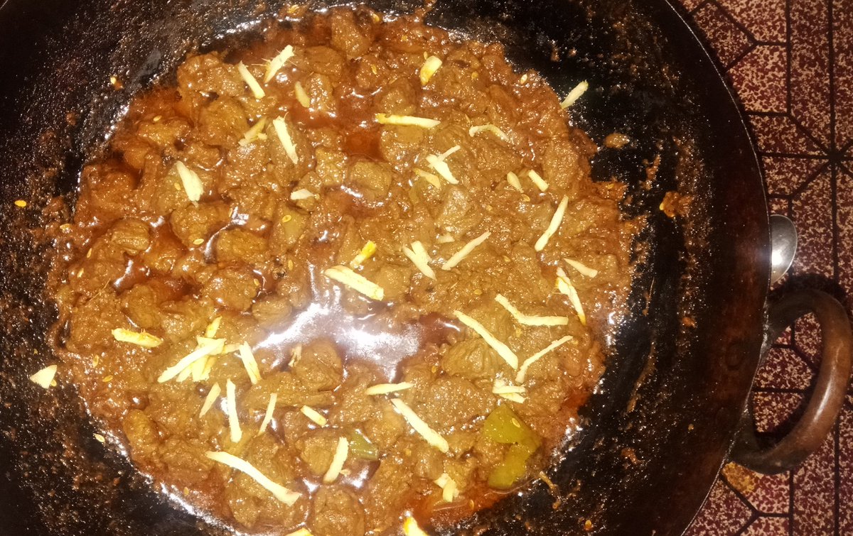 GhaziButtPmln's tweet photo. #SelfMade #BeefKarahi
#FirstTime #BeefCooking
😊😊😊😊 https://t.co/p4KyVoARZb