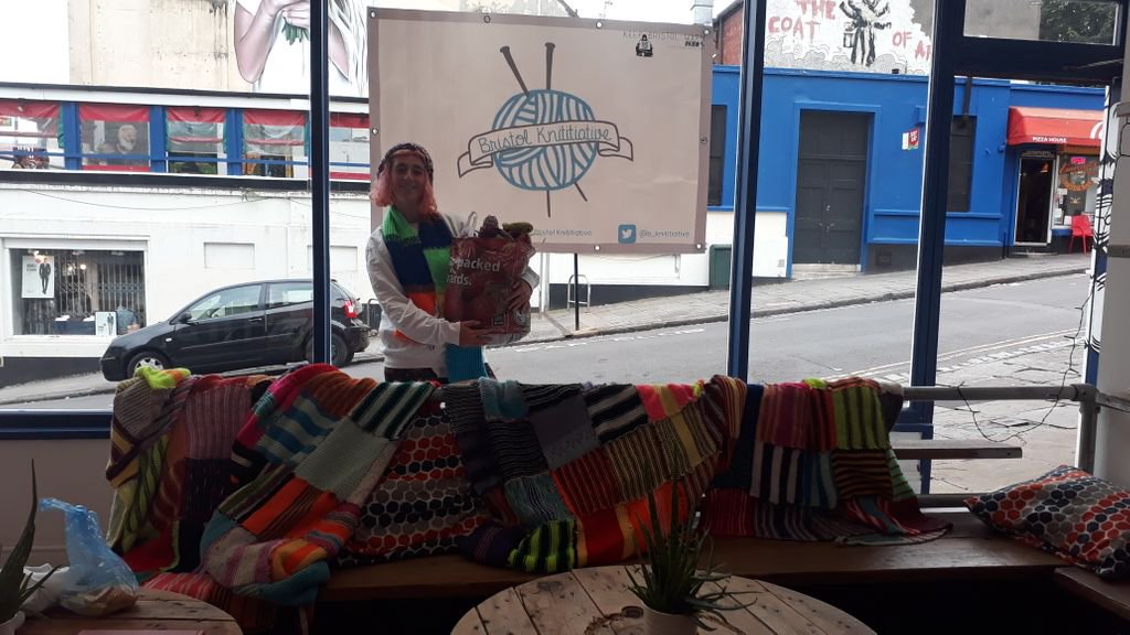 b_knititiative's tweet photo. In the fifth year of knititiative, 
The knit wits stitched and seamed, 
4 knitted blankets
10 wooly hats
10 cosy scarves
5 pairs of gloves
WITH THANKS TO @BirdandBlendTea

♥

Well done everyone! What an awesome year 😘 https://t.co/L5zmc0J2EH
