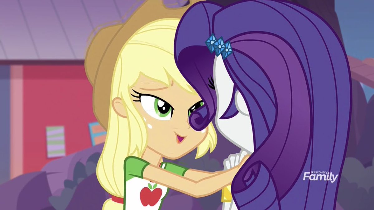 All the unnecessary touching they’re SO CUTE plus Rarity makes the most adorable faces esp when she blushes bless