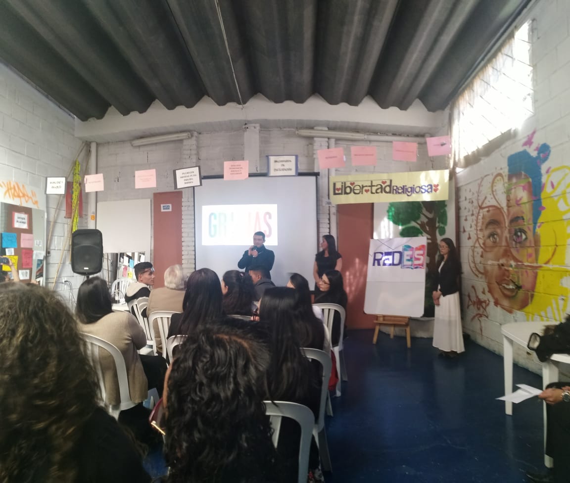 lauravalenJM's tweet photo. Gran Replica y Clausura a Diplomado en *Derechos Humanos, Diversidades y Luchas contra la Discriminacion* 
#DerechosyLibertadReligiosa 
#ComiteSocialMasFamilia 
@JuventudesMiraSociego https://t.co/GYsTeQXqw9