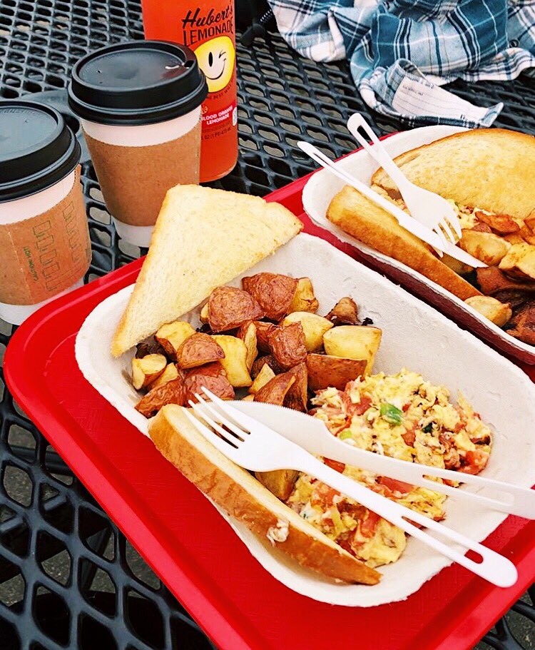 BreadandPickle tweet media