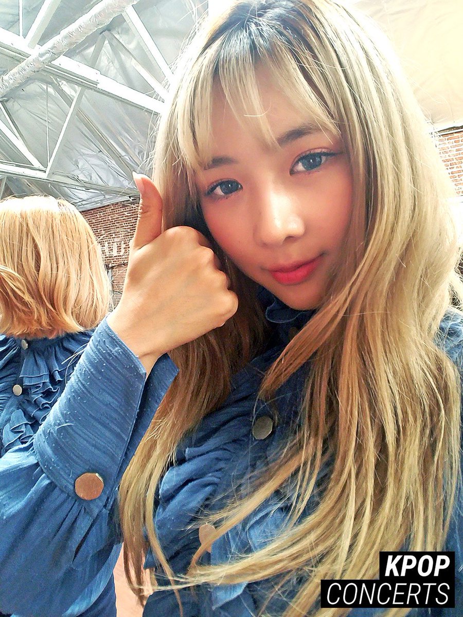 [SELCA] JiU's and Yoohyeon's from our Dreamcatcher  (<a href="/hf_dreamcatcher/">드림캐쳐 Dreamcatcher</a>) interview! 

WATCH HERE: youtu.be/_7WYN62IVn0 

One more selca set to come! Follow us on Twt, FB, and IG!

#Dreamcatcher #드림캐쳐 #JiU #지유 #Yoohyeon #유현