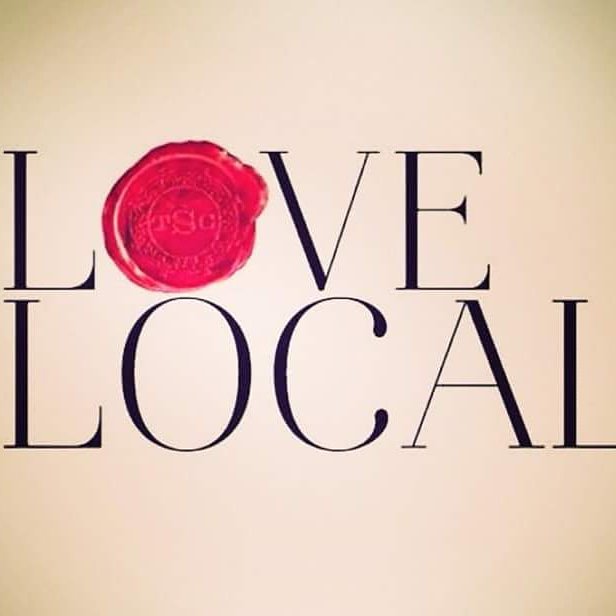 RivArtistGroup's tweet photo. #LocalTrade #localart #localarts #community #PatriotsUnited #value #people #neighbors #neighborhood #localpeople 
#followlocal #folloMe #follo #pleaselike #improvement #love #ShareTheLove #shared #SharePoint #art #Artwork #ArtistOnTwitter #artist #artistquirks #Artifact #quote https://t.co/SbLx3umBMG