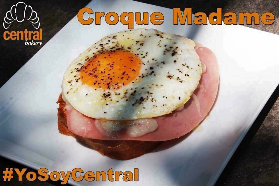 Ven a a desayunar un delicioso #CroqueMadame a #CentralBakery. #ColoniaCondesa #YoSoyCentral