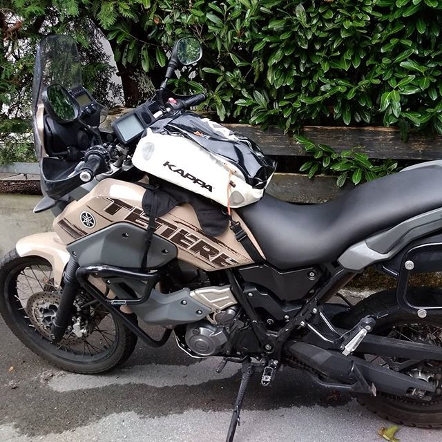 choutos's tweet photo. Ready for #sundayfunday.
https://t.co/ji490G2UZU
#wander #ride @kappamoto1 #rider #xt660 #xt660z #tenere #dualsport #tenerespirit #yamaha #vorarlberg #dornbirn #austria #österreich #visitaustria #liveauthentic #liveoutdoors #travel #livefree #motorcycle #moto #motorbike #Riding https://t.co/s0CS2K5oH6