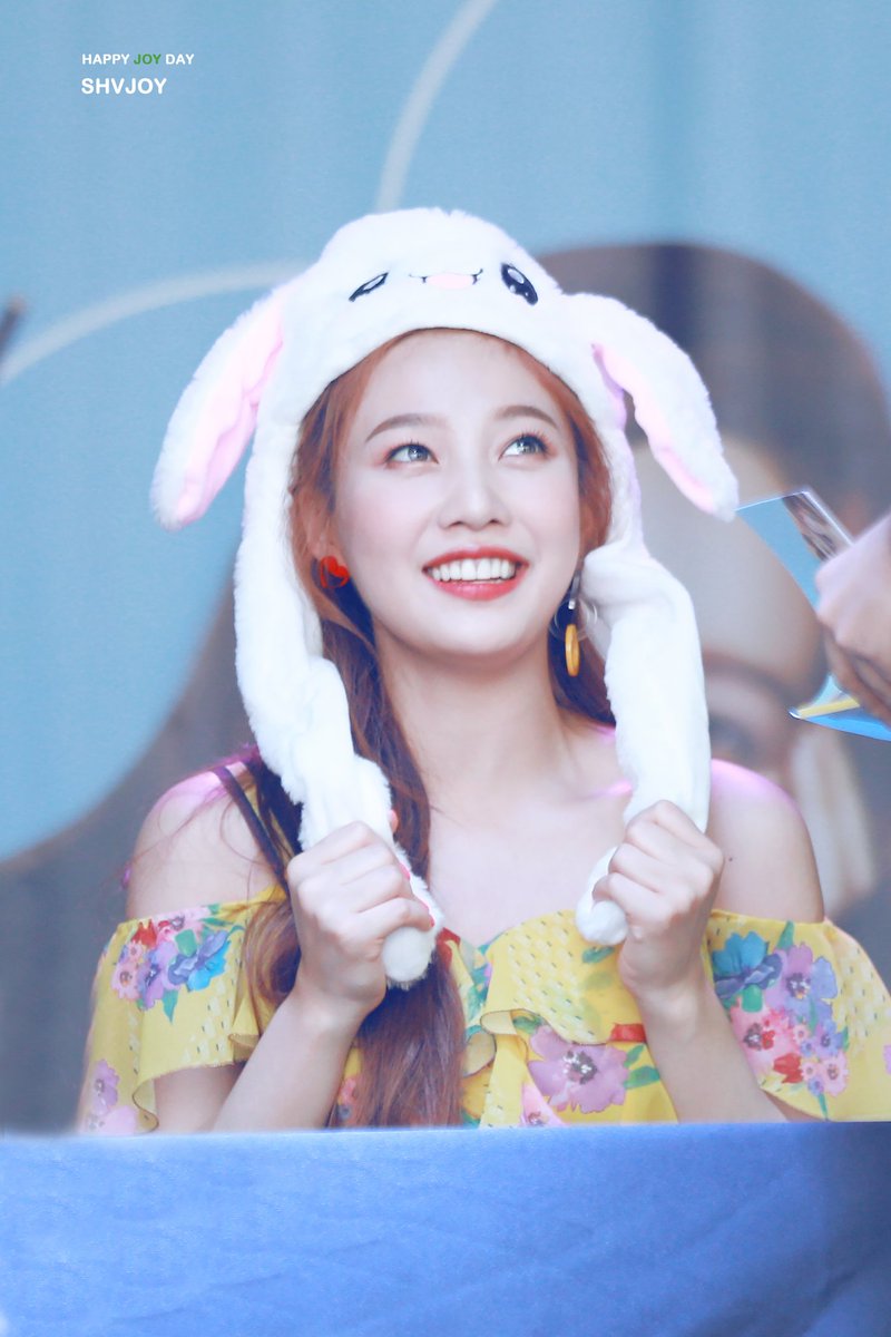 ChinaSHVJOY's tweet photo. "서툴고 또 부족하지만 언제까지나 곁에 있을게"🎂💚 #조이 #JOY #HappyJoyDay https://t.co/LHjQAboSKt