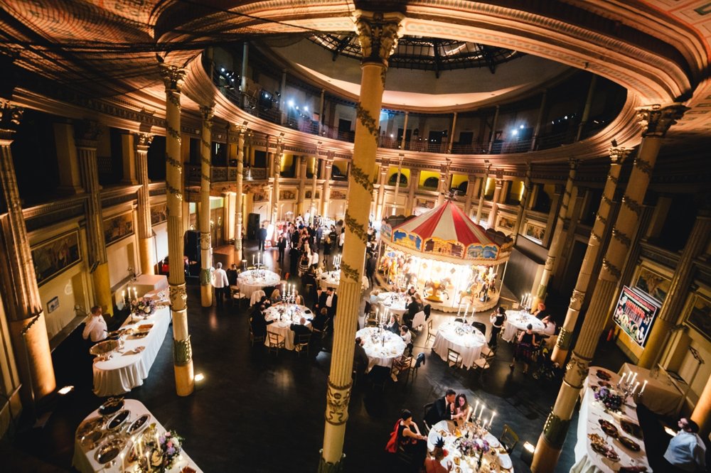 officiallafete's tweet photo. We love a good themed #party, and this #circusthemed #wedding is just stunningly #magical to us.
Source: @rocknrollbride
Photo by: @maisonpestea

#circuswedding #weddingideas #weddings #partyplanning #weddingsandevents #bridesmagazine #voguebride #eventplanner #officiallafete https://t.co/UqtZNkhgCU
