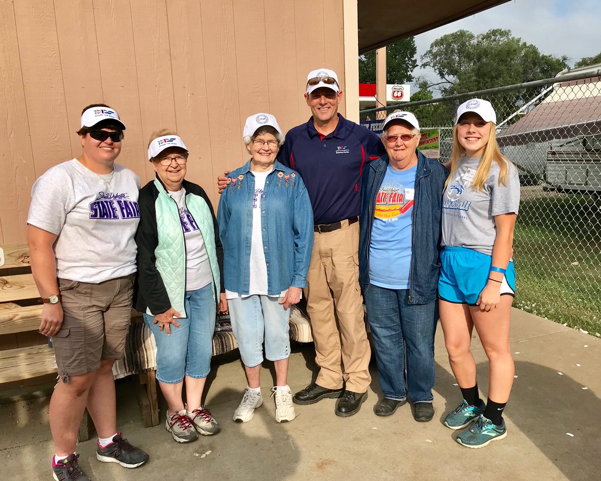 SDHighwayPatrol's tweet photo. Making #SouthDakota a great and safe place to work, live, and raise your #family.  Come to #SDDPS Days at the #StateFair and get your 🧢 or 🎩.  Find a #StateTrooper and get a badge.  Find @PriceHP1 or @SDDPS1 and get their autograph.  😊👀👮🏻‍♂️

#keepSDsafe https://t.co/scDrtVLMwg