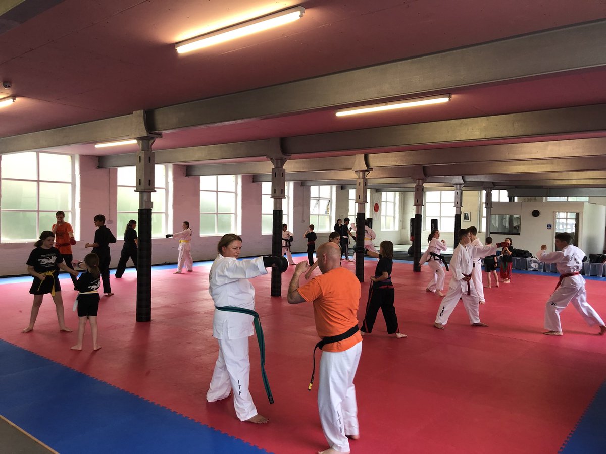 PhantomTigerTKD's tweet photo. And now they’ve got a bit of padding on it’s we can give them a gentle kick https://t.co/7tvVeunHZr