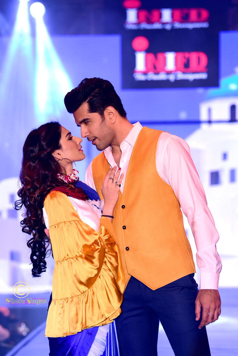 TaherSM_FC's tweet photo. #TaNeri at 3rd Annual fashion show of INIFD Bhopal @taher07 @aneri_vajani https://t.co/OSIclkRLEM