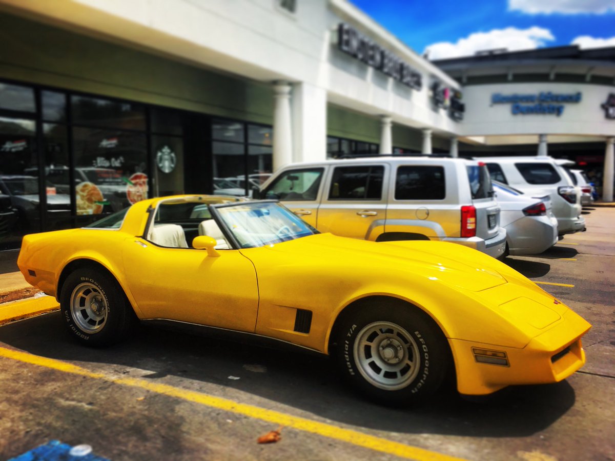 engineersdo's tweet image. #engineeringis at its best when paired with great #design!
•
•
•
•
#workofart #corvette #carporn #holidayweekend #labordayweekend #happysaturday #classiccars #engineering #lifegoals #mechanicalengineering #americanmuscle #droolworthy