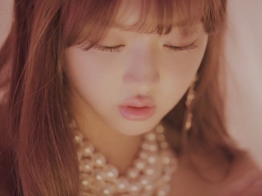 omgslq's tweet photo. ( #유아 ) https://t.co/bNSJw9mSfm
