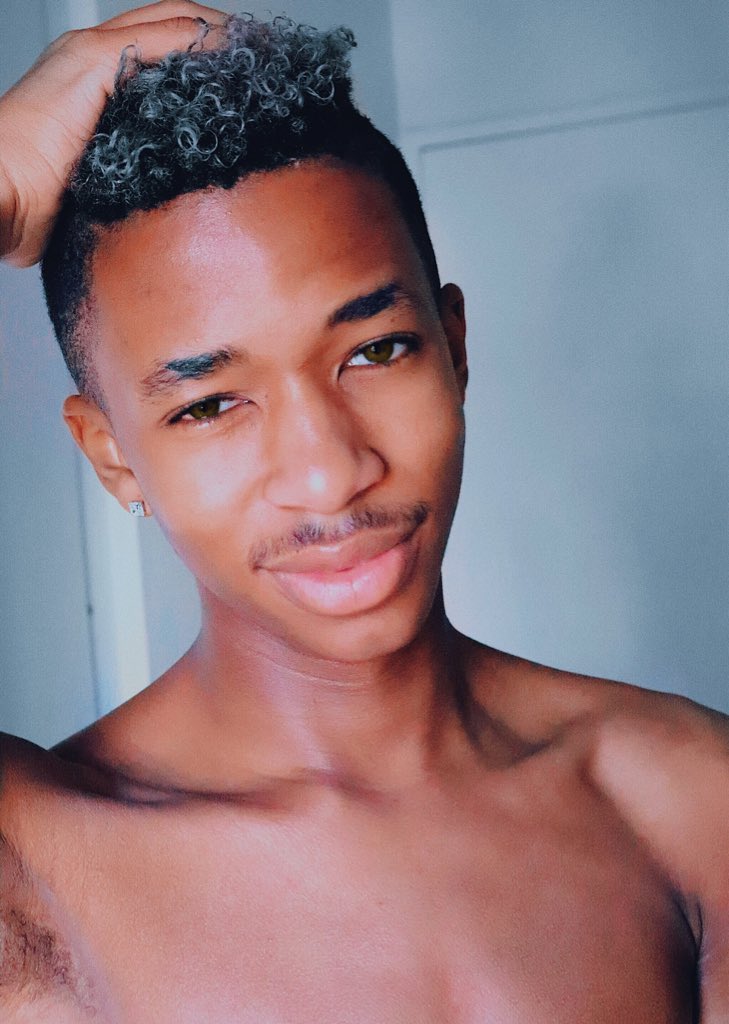 Lasizwe tweet media