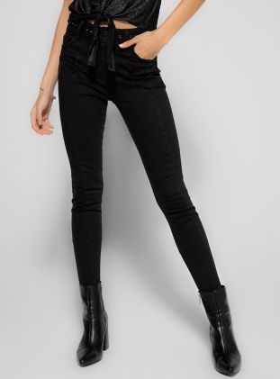 ModaLatina5's tweet image. Comodidad y estilo para vestir