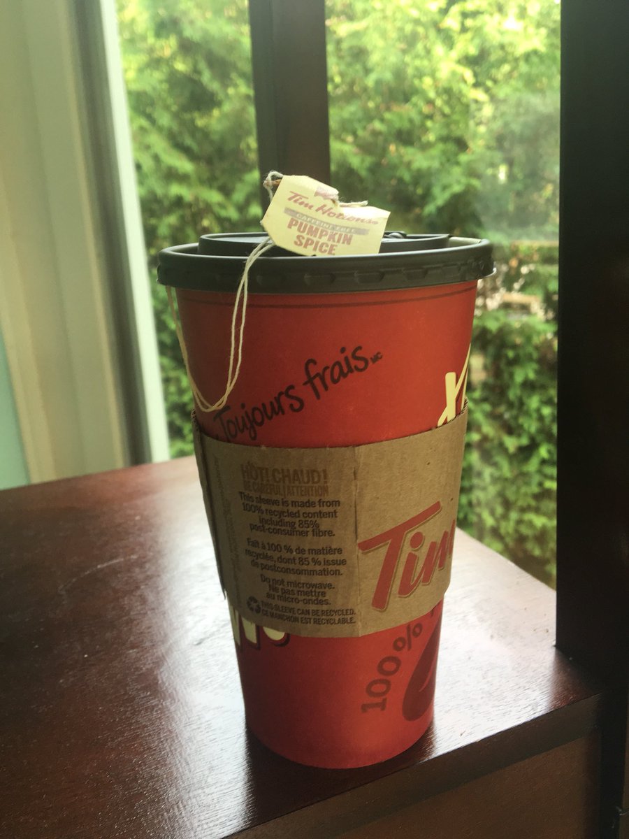 lyoungteach's tweet photo. Thank you @TimHortons for bringing back Pumpkin Spice Tea. What a way to welcome September. #fallteas #perfectioninacup #happy #needthisallyear https://t.co/wLnY8cruQK