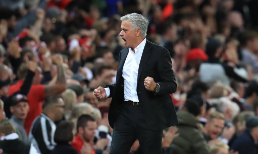 MufcWonItAll2's tweet photo. Those 45 mins were the best so far this season, actually enjoyable to watch and a couple of goals thrown in and the fans singing Jose's name.....I like it #mufc https://t.co/DGsQBXDzvr