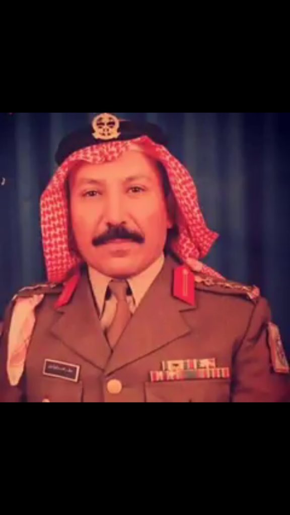 Dara15666's tweet photo. بطل معركة تحرير الخفجي رحمه الله العميد مطر بن محمد ابو إثنين  .. أحد القاده الكبَّار ولا ننسى ضباطه وافراده الأشاوس .. اذكروه بدعوه ..
نسأل الله العلي القدير أن يجعله في الفردوس الأعلى من الجنه .. https://t.co/7bhuB5NFDt