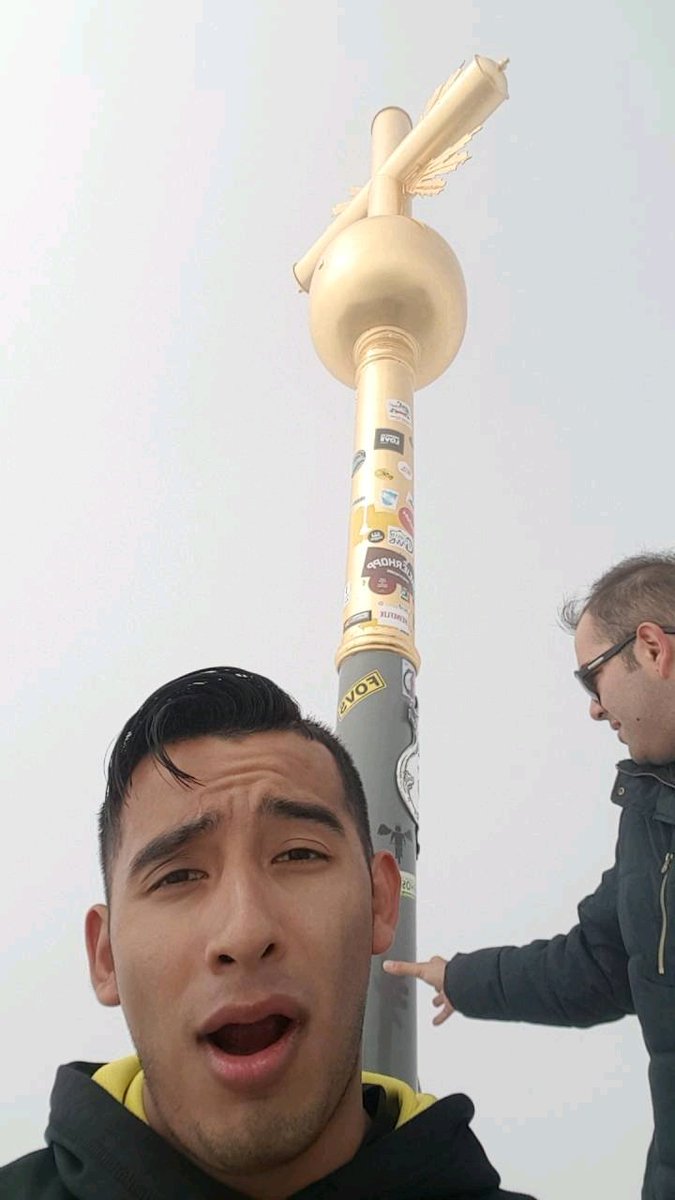 Edgar_Mtz8's tweet photo. I climbed the summit of the zugspitze today. ⛰ #itwaswild #hadmeshook #topofgermany https://t.co/pWShdy2qP0