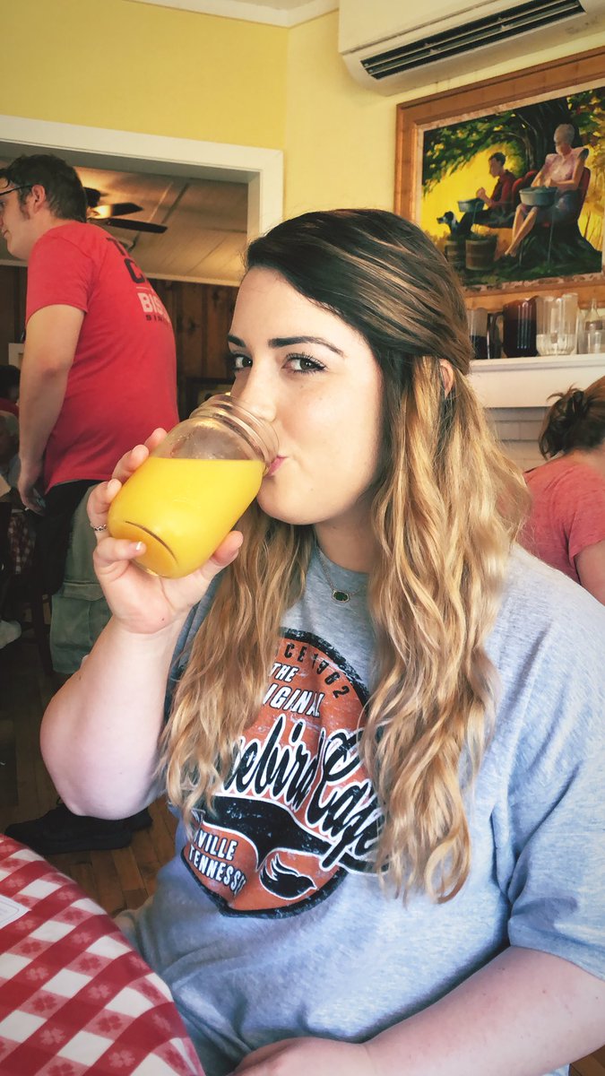 mlmartsolf's tweet photo. mimosas &amp; brunch have my heart 🥂❤️ https://t.co/dwwIndbZw7
