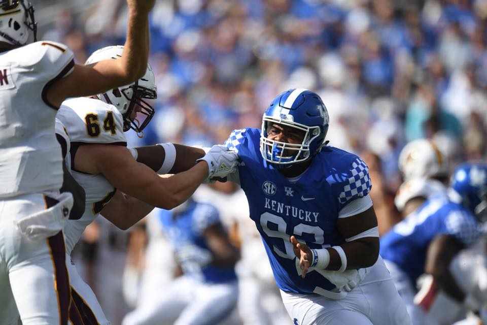 JuCo Football Forer on Twitter: "Phil Hoskins @phil_hoskins @UKFootball  4merly Highland JuCo @HCC_Football recorded 3 tkls vs Central Michigan  @HCCscotties… https://t.co/MKgsFi7PYk"