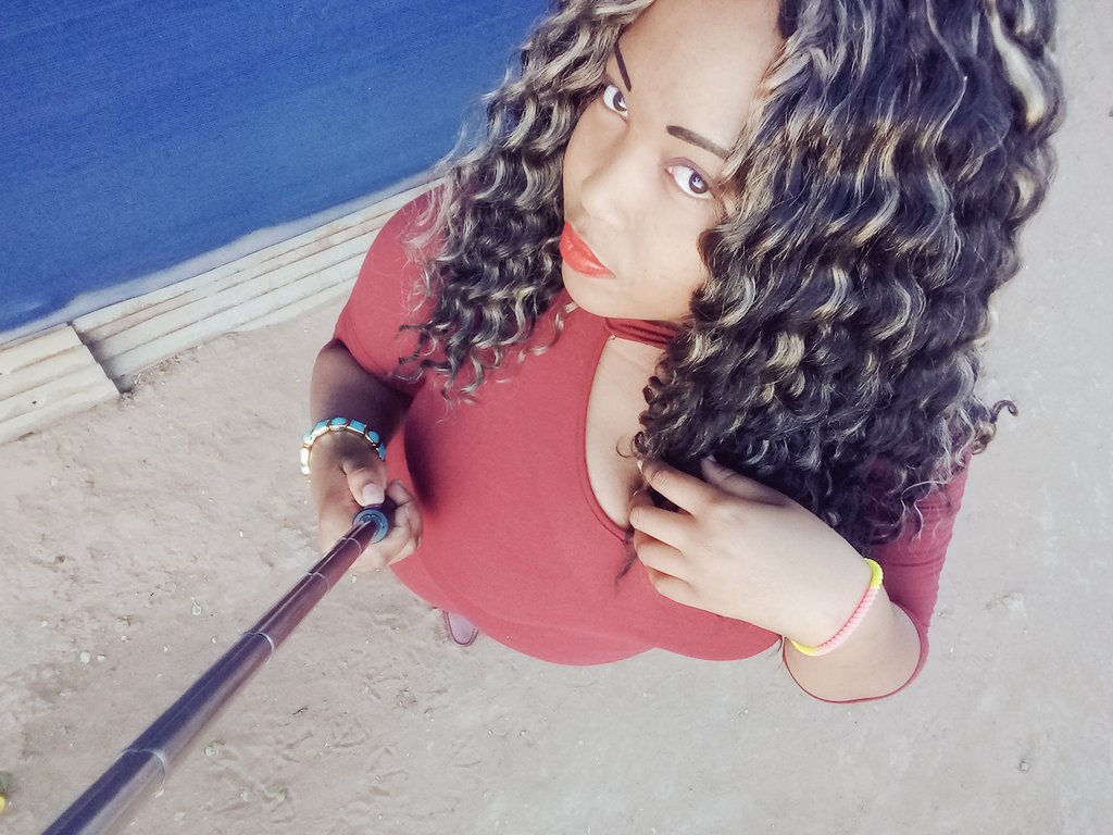 GalSlae's tweet image. 