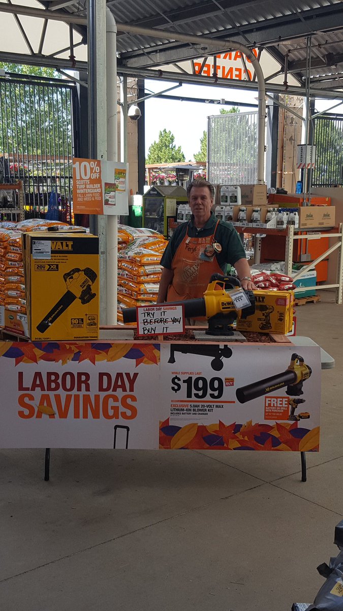 JoshuaMendiol17's tweet photo. Feryl manning the sku picked, to drive through the Labor Day sale. Blowing the competition away. @conniewalton17 @PabstBen @JustinMcWhort15 @AndyDHRM #TheRock1531 #TheRocksStars https://t.co/TqyPQIzae6