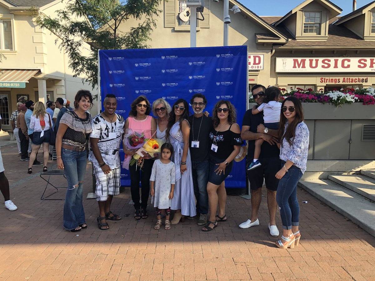 ninatangri's tweet image. A full house! #BigBackyard #Streetsville #ForThePeople