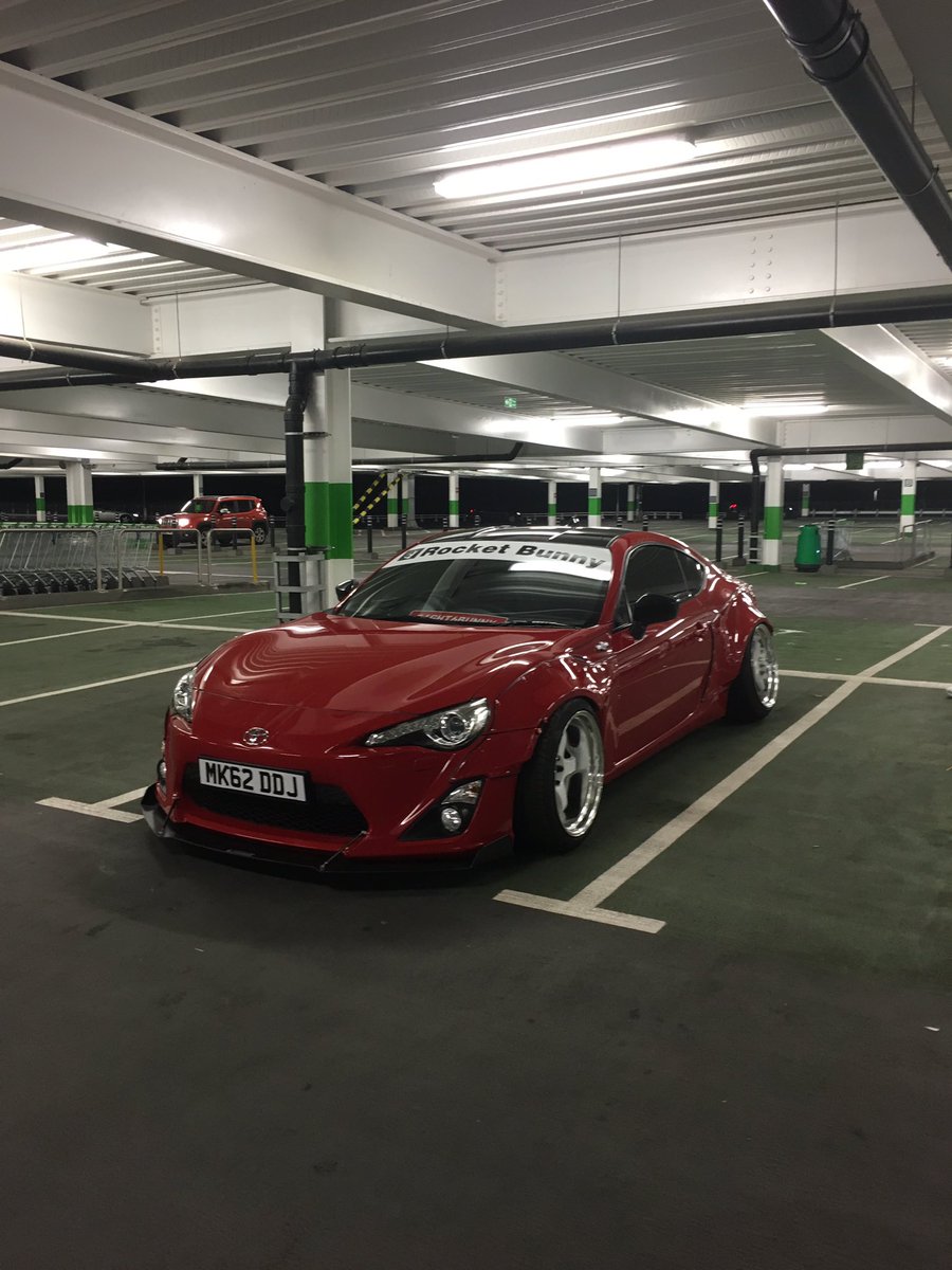 MattTrucker_TMP's tweet photo. Time for #RocketBunny #GT86
Taken by myself @_MB_Automotive_
Location: #Cheshire #Warrington #Knutsford #Manchester
Tags: #Toyota #ToyotaGT86
ToyotaDaily #SlammedUK #Slammed #Automotive #CarsWithoutLimits #AutomotiveInfluencer #CarInfluencer #Cars #CarLadMatt #CarsOfCheshire https://t.co/94dKPdTUWm