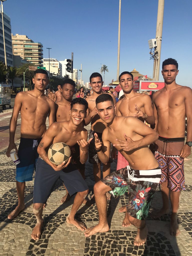 gabrielfariago's tweet photo. Ipa🏖☀️ https://t.co/2Uv8uILqRP