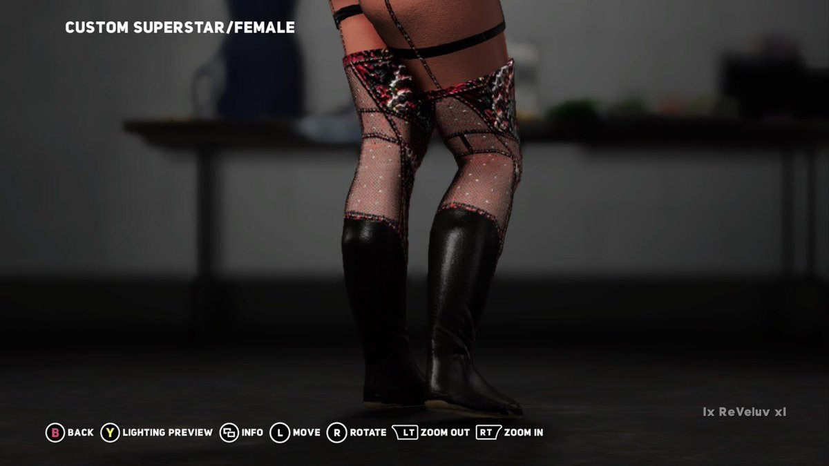 Front and back + Boots! 🌹🕊