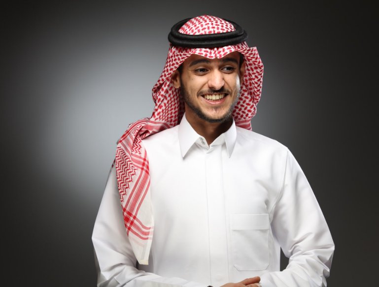 جزى الله خير من دلك على دربي ودربي غير
انا اعرف ساعة اللقيا وانا اعرف ساعة الفرقى
واذا ربي كتب فرقى أكيد إنها تصير بخير 
لأن اللي فقد مره .. يعرف شعور من يشقى
.
.