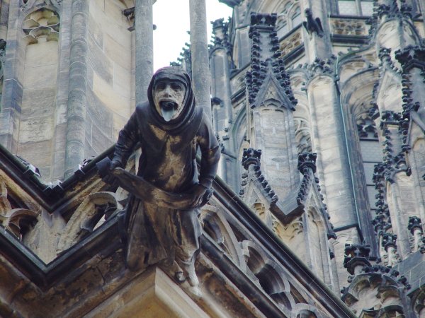 IRFMx's tweet photo. Le #centre #névralgique de la #Fin des #Temps est constitué de l’#apostasie dans le #monde, la plus grave en étant celle qui est entrée dans l’#Église. C’est pourquoi des #gens #malignes, qui vont contre la #Foi, #planifient la totale #obscurité de l’#Épouse du #Christ, l’Église. https://t.co/fl9diqzaav