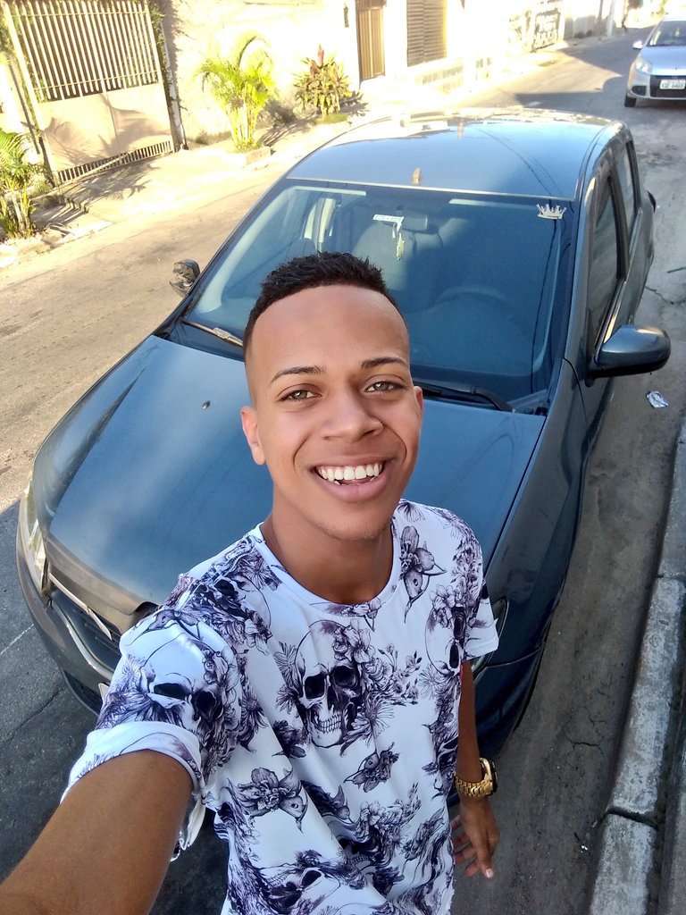 WudsonCalazans's tweet photo. Mais um dia de um mês bacana ! #rolezada👑🍺 https://t.co/G4ZzyftZXZ